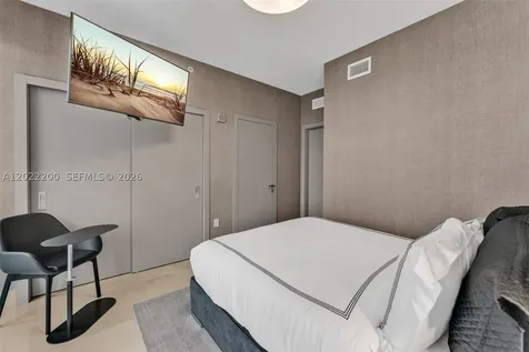 17121 Collins Avenue Sunny Isles Beach FL 33160