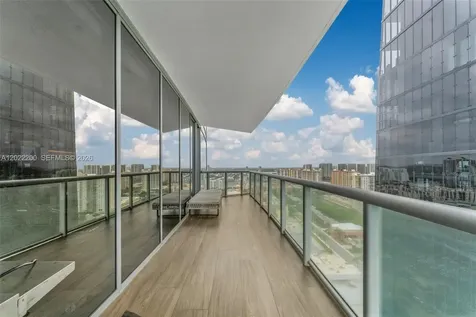 17121 Collins Avenue Sunny Isles Beach FL 33160
