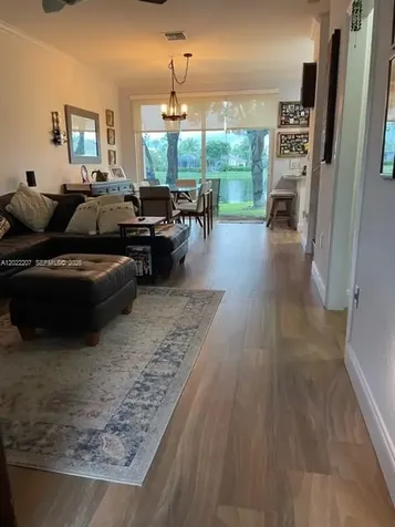 Pembroke Pines FL 33028