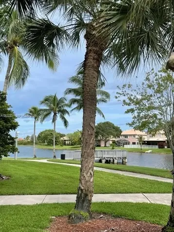 Pembroke Pines FL 33028