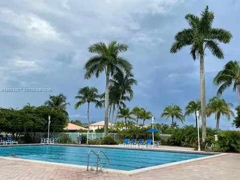 Pembroke Pines FL 33028