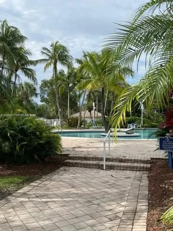 Pembroke Pines FL 33028