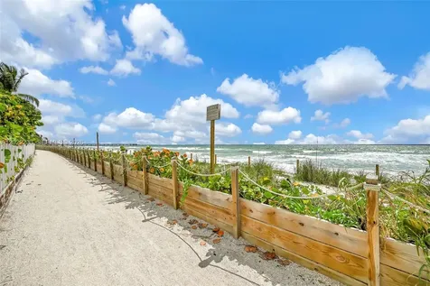 6001 N Ocean Drive Hollywood FL 33019