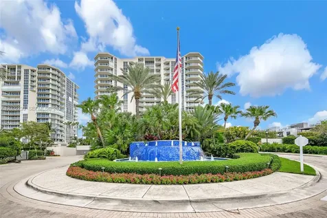 6001 N Ocean Drive Hollywood FL 33019