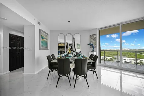 6001 N Ocean Drive Hollywood FL 33019