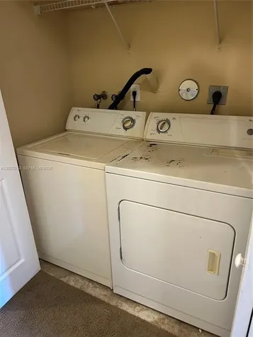 4513 Woodland Circle Tamarac FL 33319