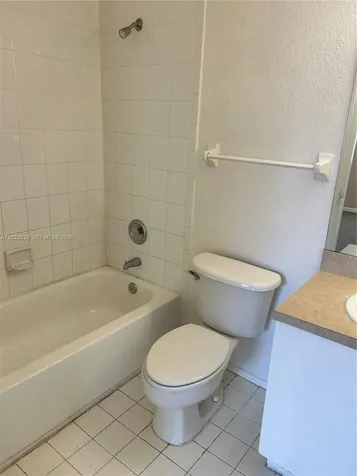 4513 Woodland Circle Tamarac FL 33319