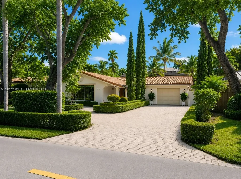 7980 SW 52nd Avenue Miami FL 33143