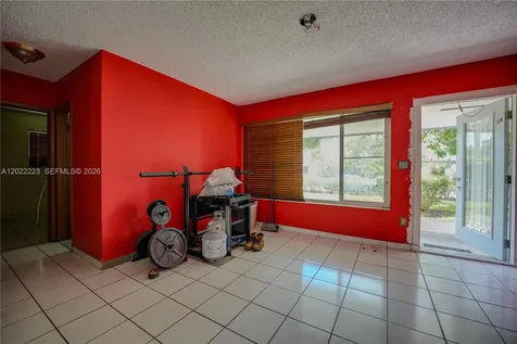9921 SW 165th Terrace Miami FL 33157