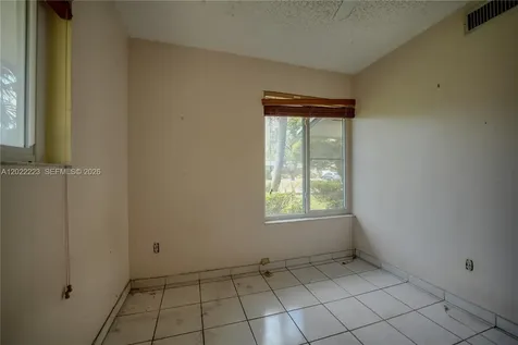 9921 SW 165th Terrace Miami FL 33157