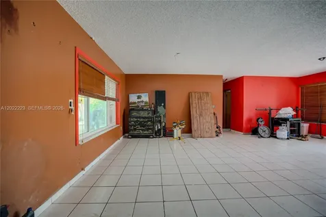 9921 SW 165th Terrace Miami FL 33157