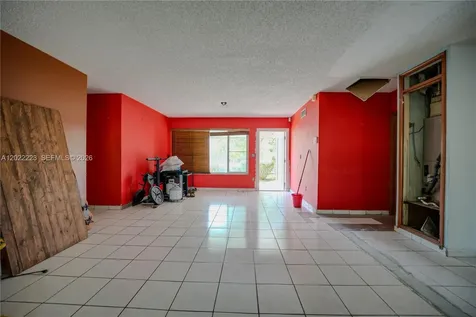 9921 SW 165th Terrace Miami FL 33157