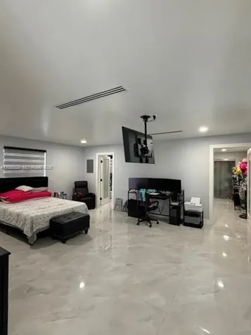 20465 SW 200th Street Miami FL 33187