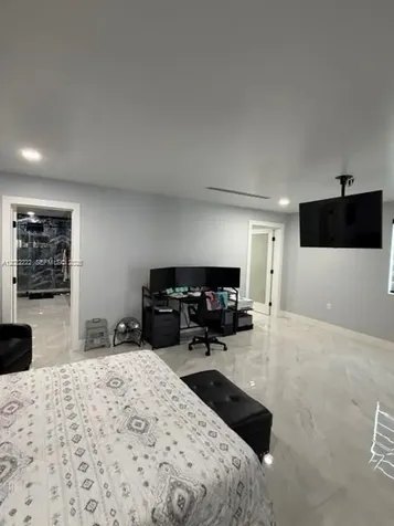 20465 SW 200th Street Miami FL 33187