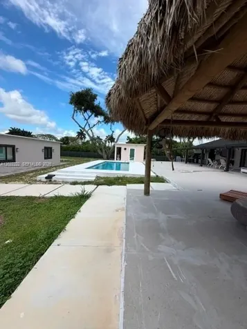 20465 SW 200th Street Miami FL 33187