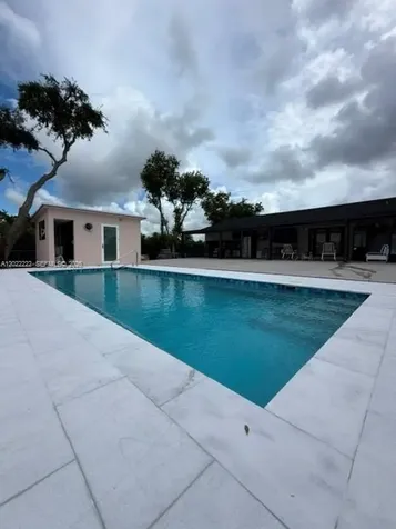 20465 SW 200th Street Miami FL 33187
