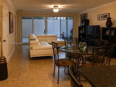 2839 Taylor Street Hollywood FL 33020