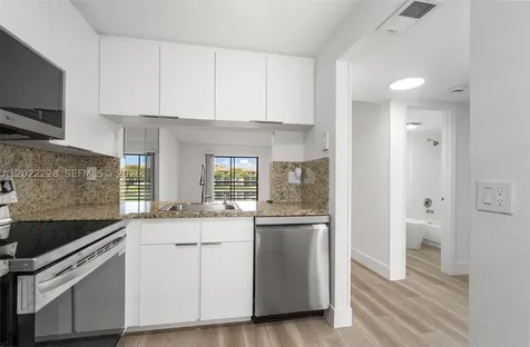 10130 Sunrise Lakes Boulevard Sunrise FL 33322