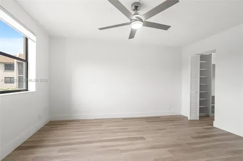 10130 Sunrise Lakes Boulevard Sunrise FL 33322