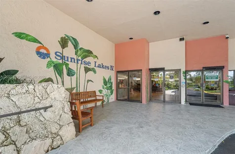 10130 Sunrise Lakes Boulevard Sunrise FL 33322