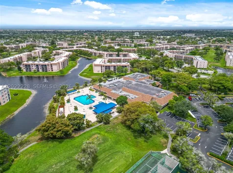 10130 Sunrise Lakes Boulevard Sunrise FL 33322