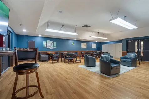 10130 Sunrise Lakes Boulevard Sunrise FL 33322