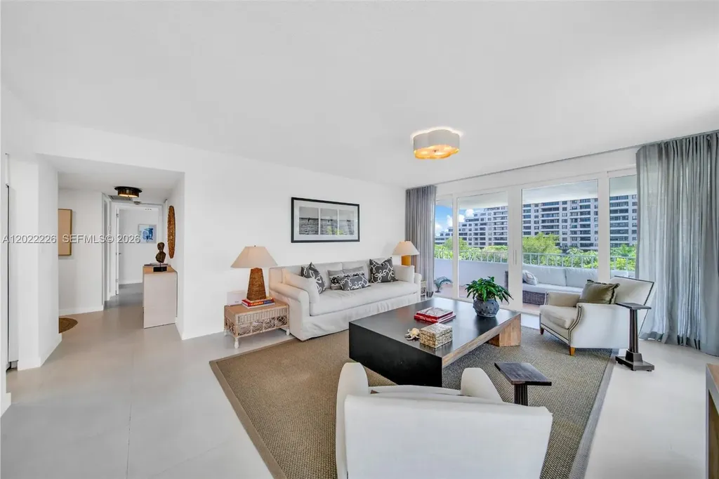 199 Ocean Lane Drive Key Biscayne FL 33149