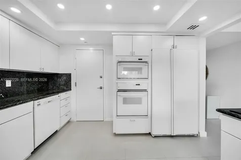 199 Ocean Lane Drive Key Biscayne FL 33149
