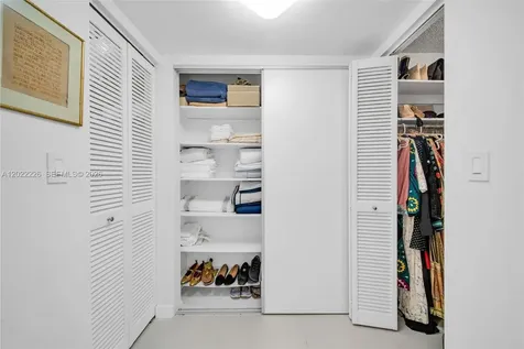 199 Ocean Lane Drive Key Biscayne FL 33149