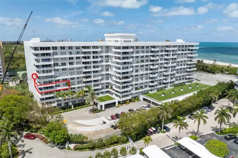 199 Ocean Lane Drive Key Biscayne FL 33149