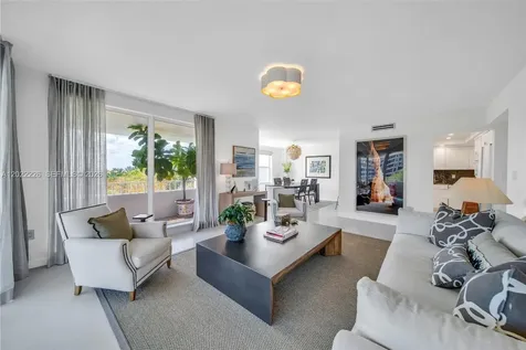 199 Ocean Lane Drive Key Biscayne FL 33149