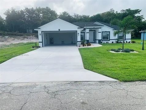 120 Clinton Avenue Lake Placid FL 33852