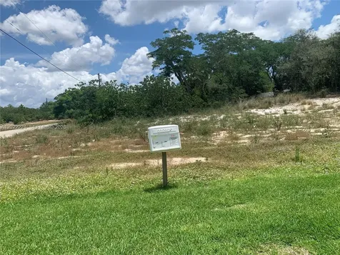 120 Clinton Avenue Lake Placid FL 33852