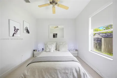 105 NE 28th Court Wilton Manors FL 33334