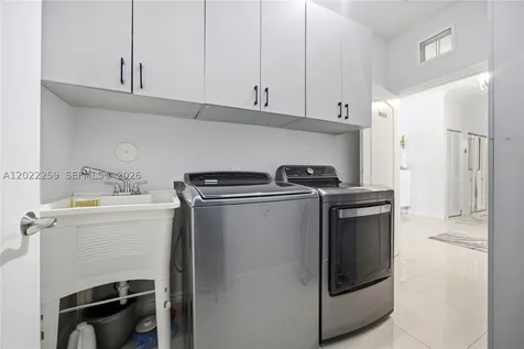 105 NE 28th Court Wilton Manors FL 33334