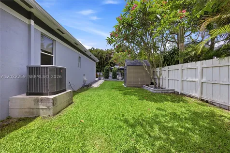 105 NE 28th Court Wilton Manors FL 33334
