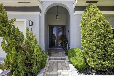 105 NE 28th Court Wilton Manors FL 33334