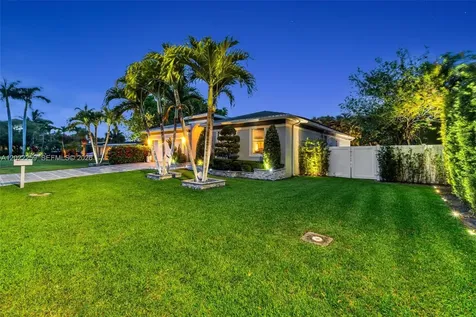 105 NE 28th Court Wilton Manors FL 33334