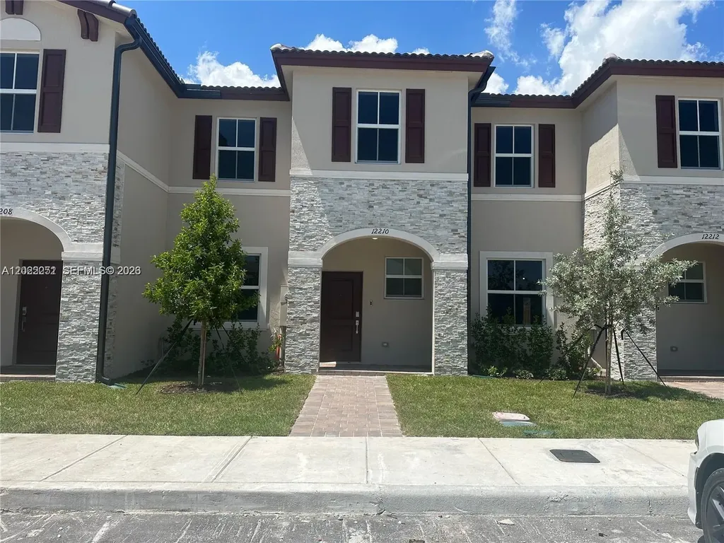 12210 NW 23rd Path Miami FL 33167
