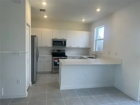 12210 NW 23rd Path Miami FL 33167