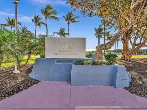 1052 Ocean Drive Miami Beach FL 33139