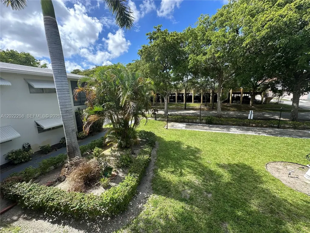 3700 Harrison Street Hollywood FL 33021