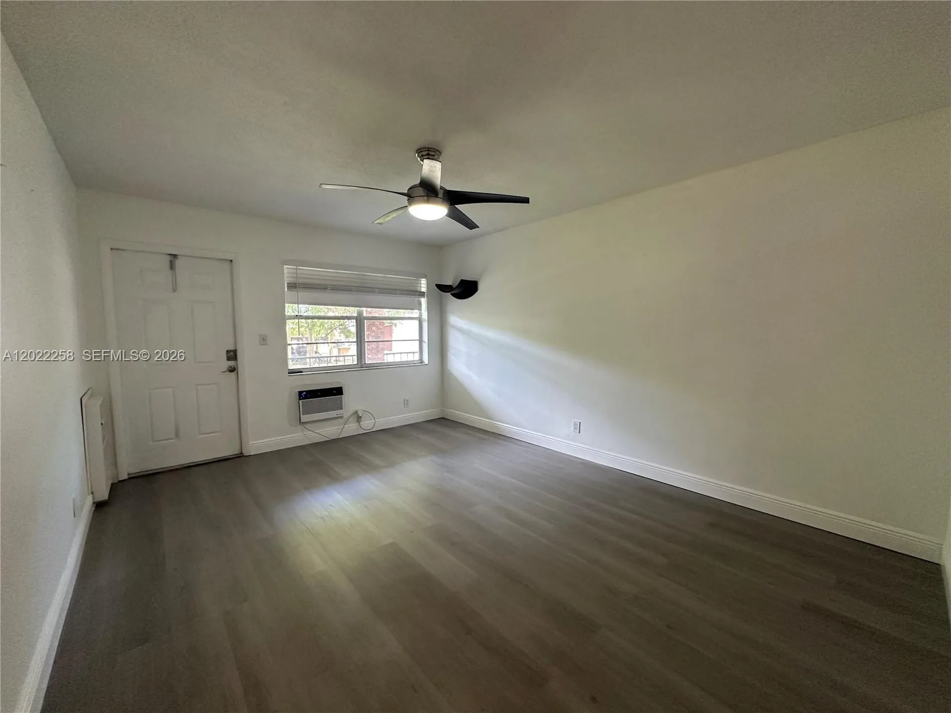 3700 Harrison Street Hollywood FL 33021