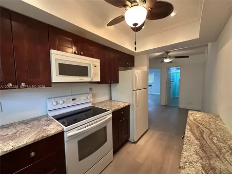3700 Harrison Street Hollywood FL 33021