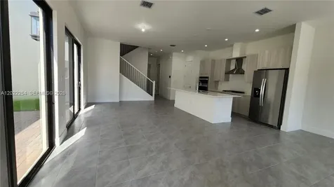 8119 NW 42nd Street Doral FL 33166
