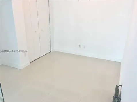 60 SW 13th Street Miami FL 33130