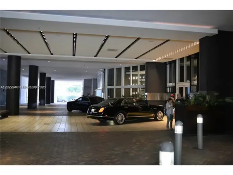 60 SW 13th Street Miami FL 33130