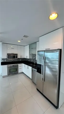 60 SW 13th Street Miami FL 33130