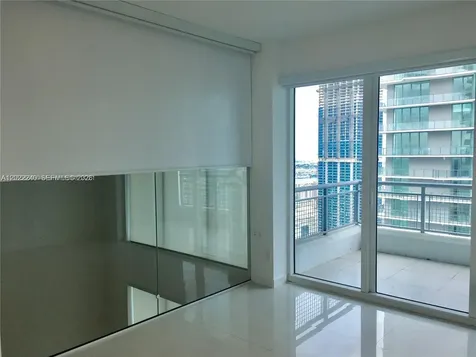 60 SW 13th Street Miami FL 33130