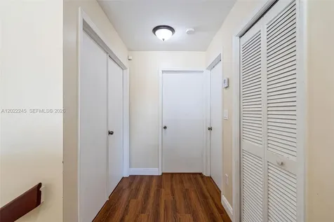 15530 SW 59th Street Miami FL 33193